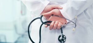 Kiedy podmiot leczniczy powinien mieć wdrożone standardy ochrony małoletnich